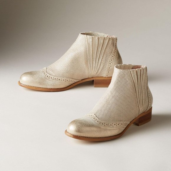 Sundance Shoes - Sundance Cate leather ankle boots NIB